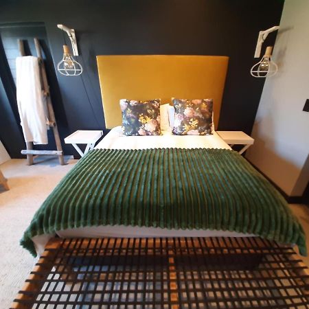 Black Eagle Self-Catering Accommodation, Hermanus Extérieur photo